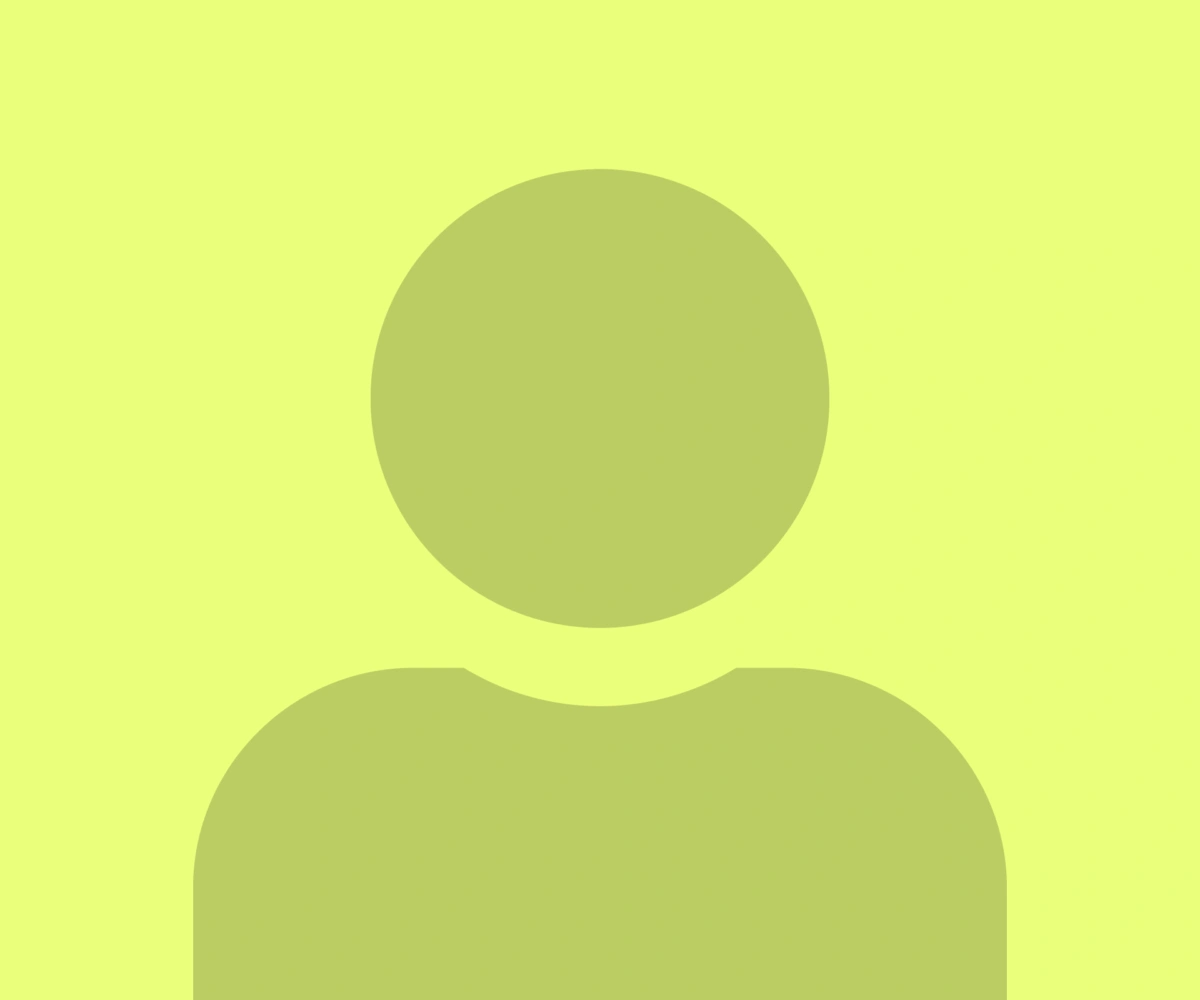 Enkel silhuett som representerer et menneske, mot en gul bakgrunn. Illustrasjon.